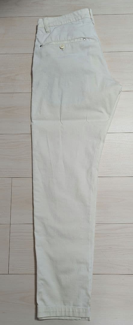 最終【転居のため値下げ】PEARLY GATES ホワイトパンツ　サイズ4（M）