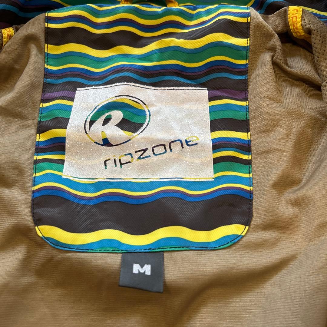 スノーボードウェア　ripzone