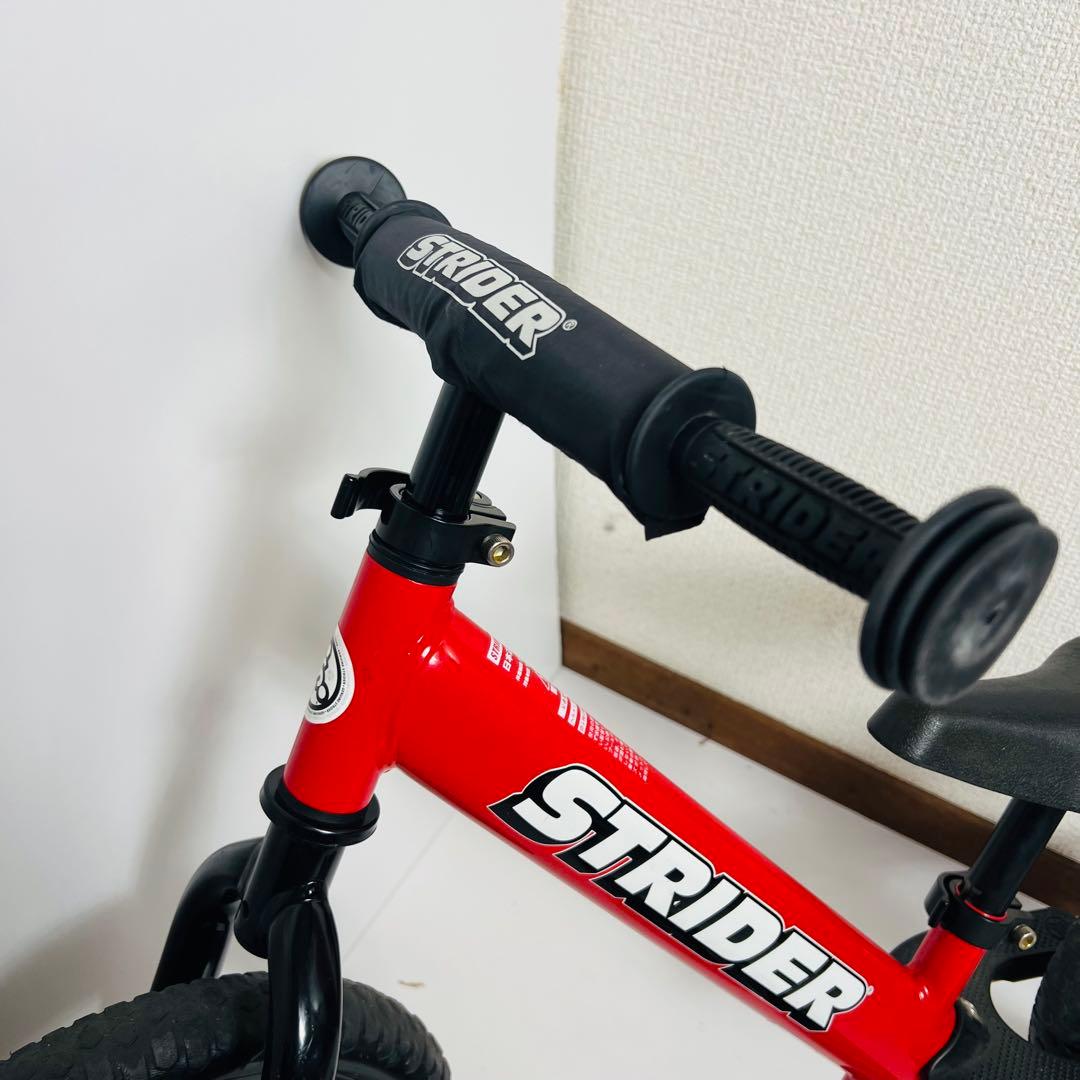 正規品　ストライダー スポーツ　12インチ レッド　純正プロテクター付き
