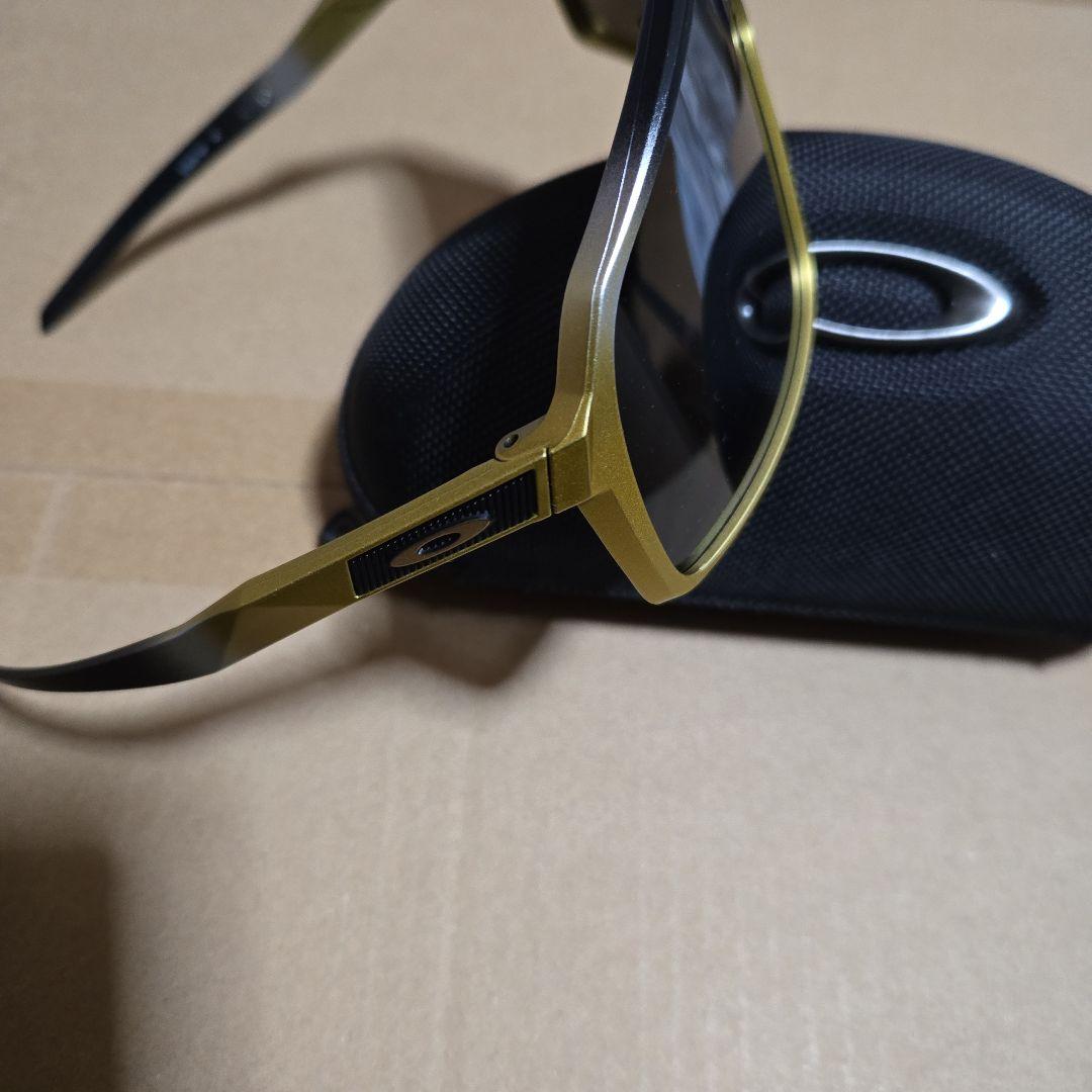 OAKLEY オークリー Sutro スートロ