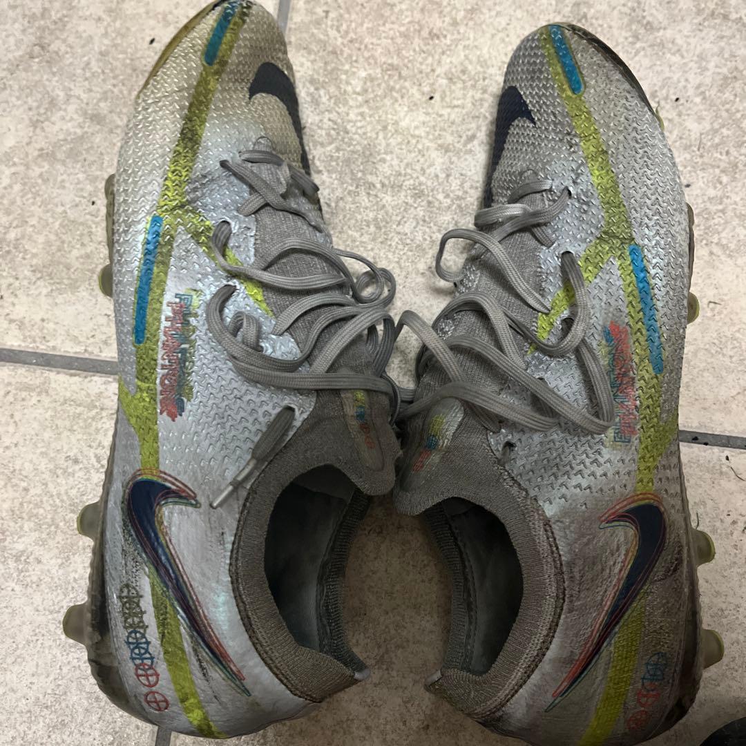 NIKE ファントム GT2 エリート　AG