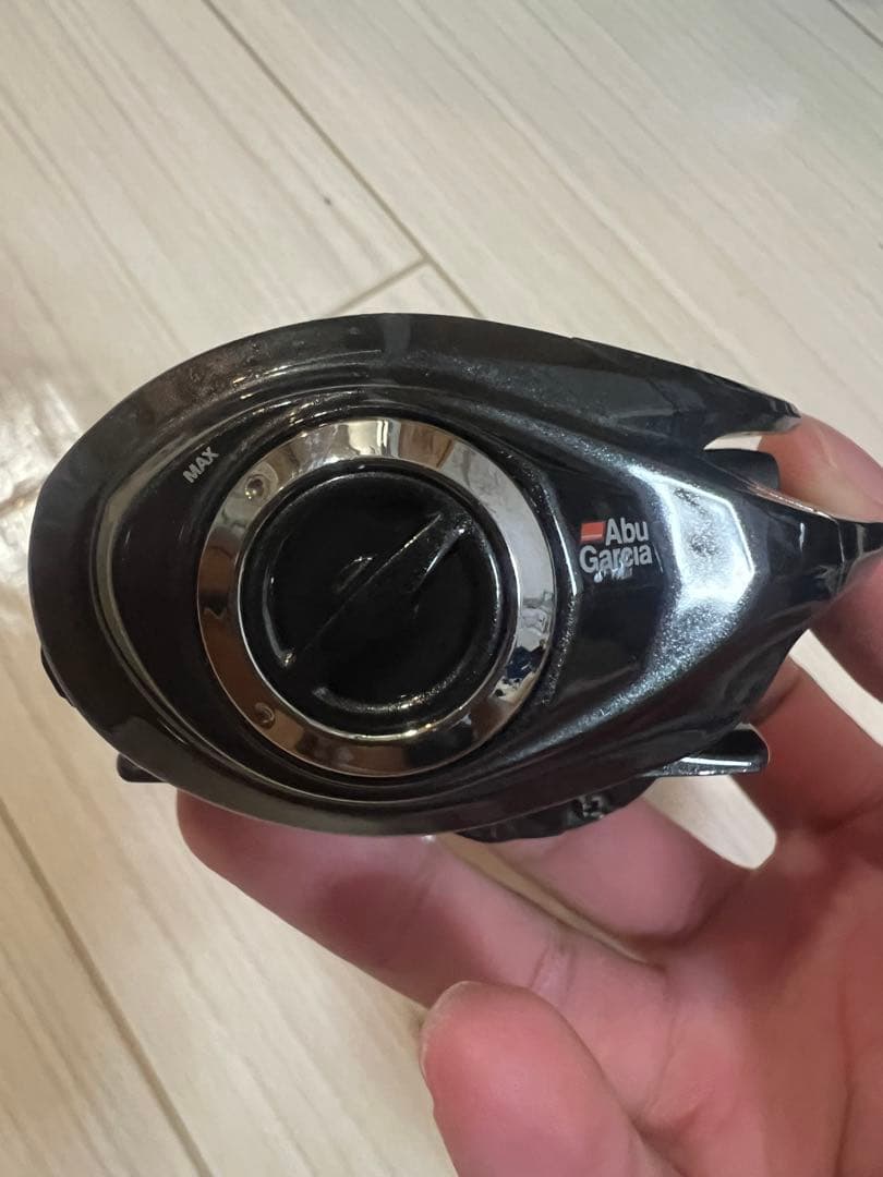 Abu Garcia ROXANI 7-L ベイトリール