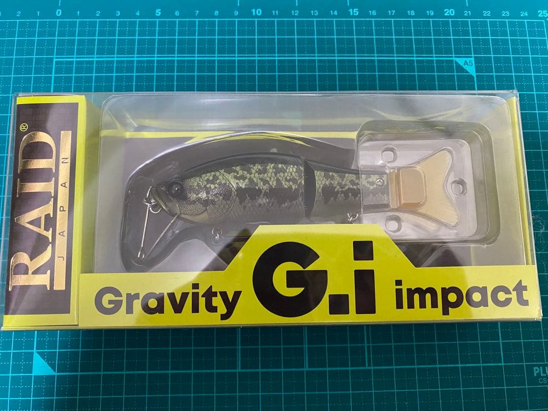 RAID Gravity G.I impact ルアー3つセット