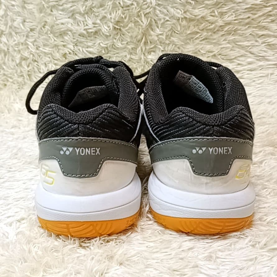 ヨネックス YONEX パワークッション65Z バドミントンシューズ ブラック