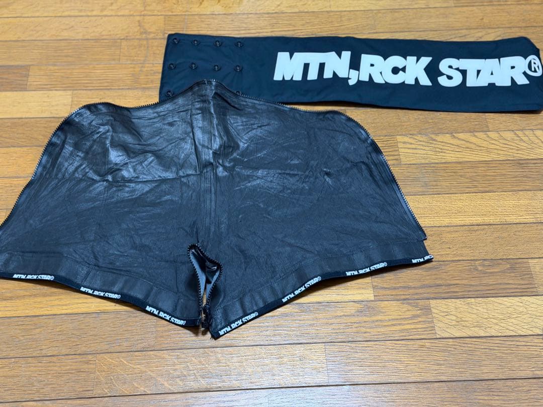 MOUNTAINROCKSTARマウンテンロックスター上下セット25〜26モデル