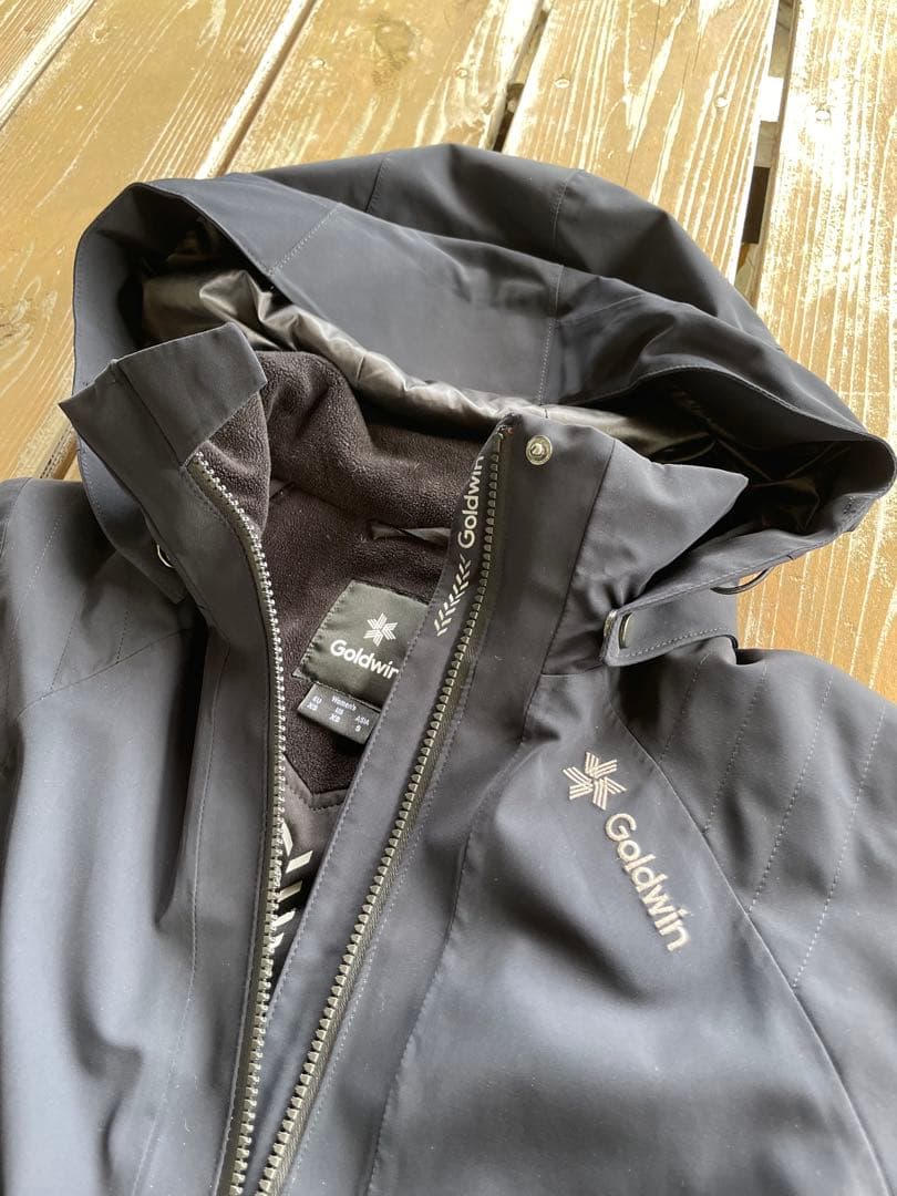 ゴールドウィン　スキーウエア　レディースXS