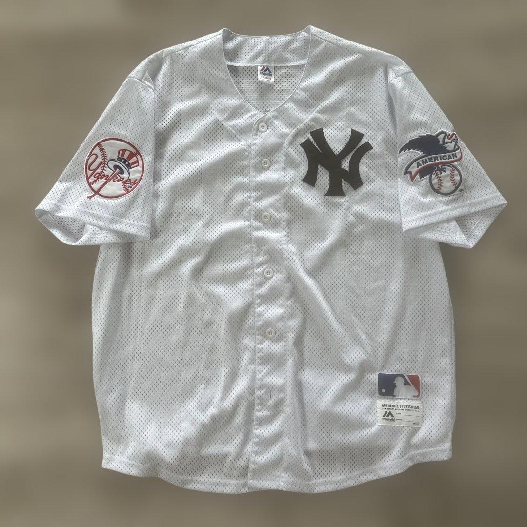 Majestic ニューヨーク・ヤンキース　ベースボールシャツ　XL