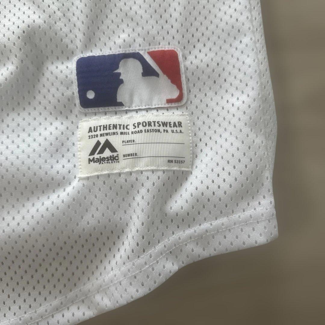 Majestic ニューヨーク・ヤンキース　ベースボールシャツ　XL
