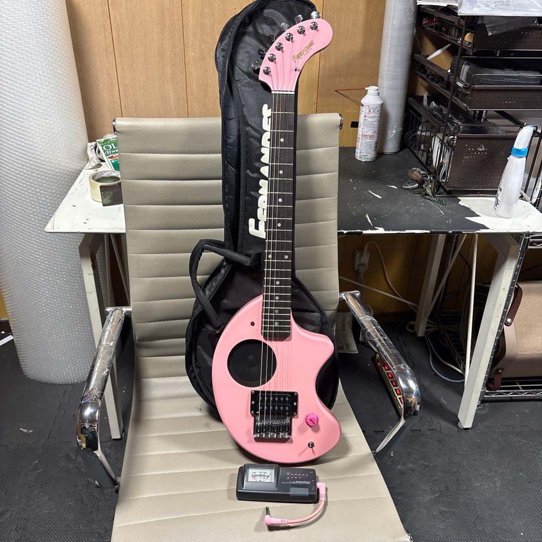 FERNANDES ZO-3 ピンク