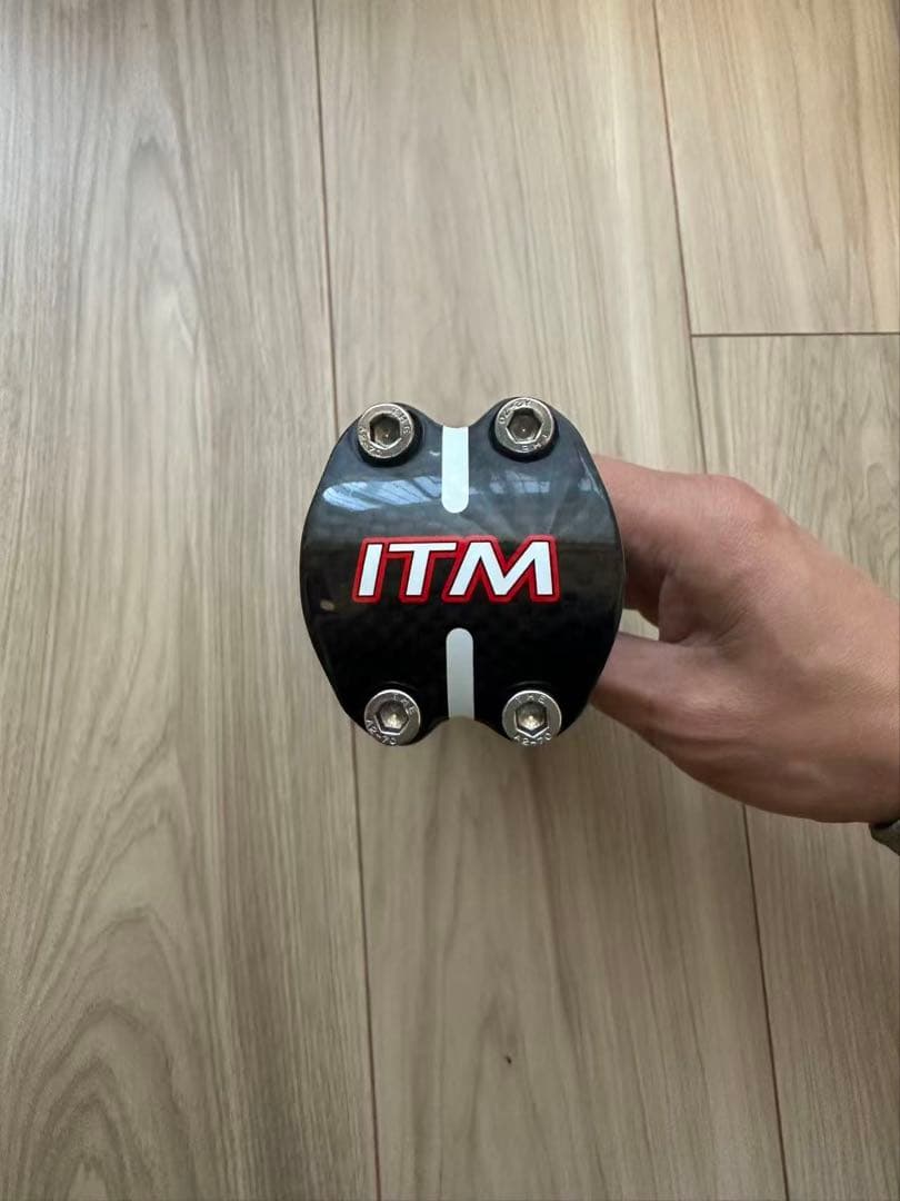 美品ITM 101 カーボンステム 130mm