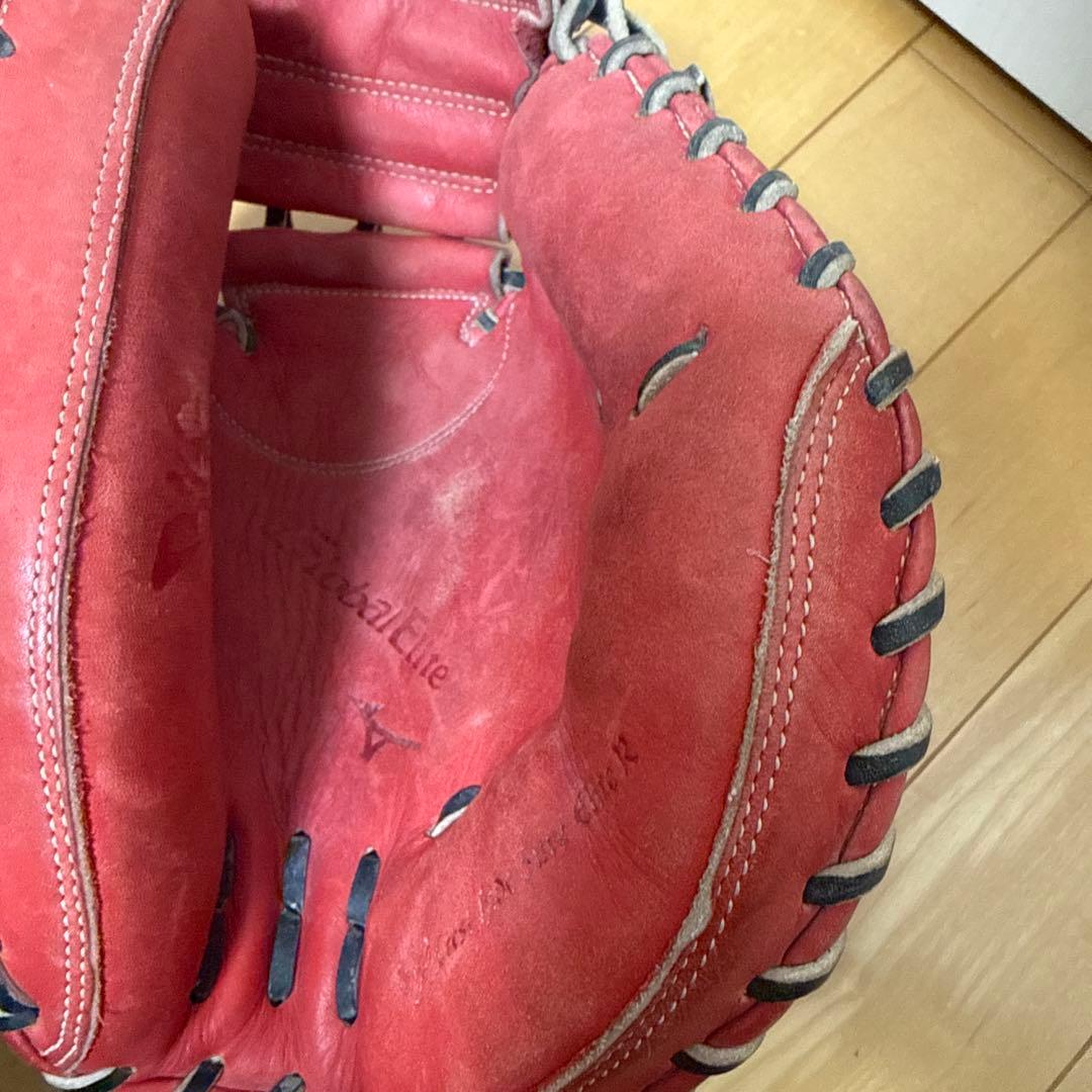 ミズノglobal elite軟式グローブ　赤野球グラブ　ミズノ　袋付き