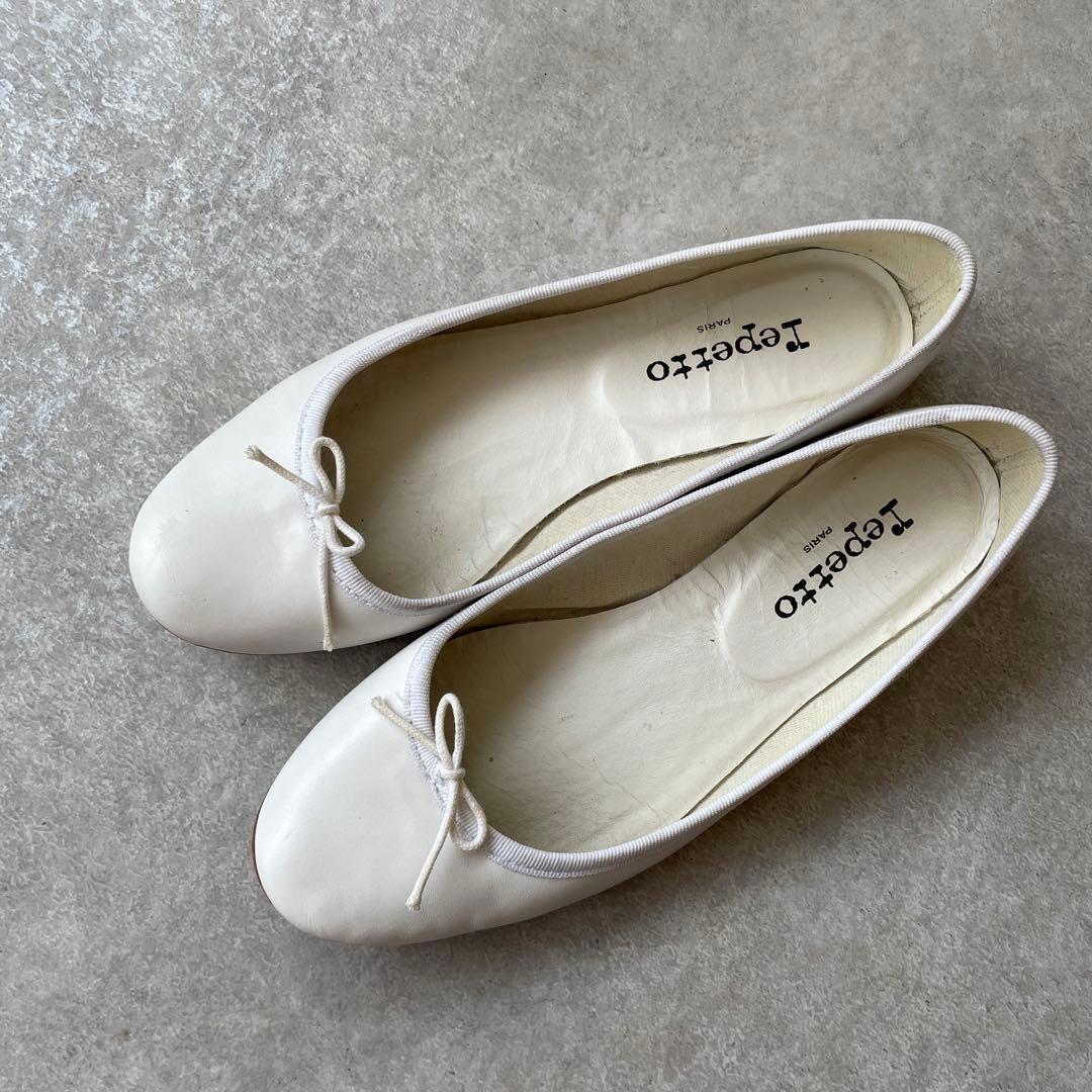 美品【定価4万】Repette CENDRILLON Smooth WHITE