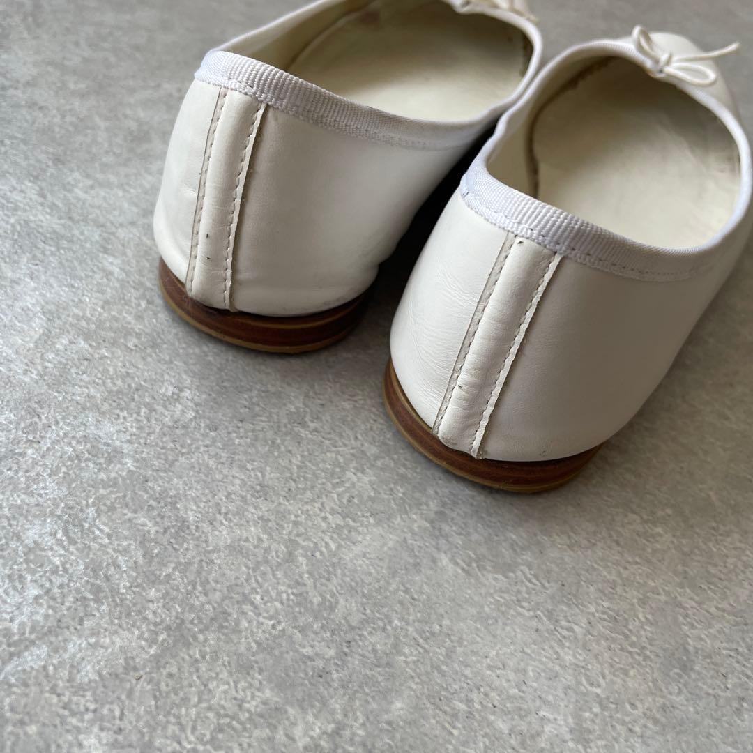 美品【定価4万】Repette CENDRILLON Smooth WHITE