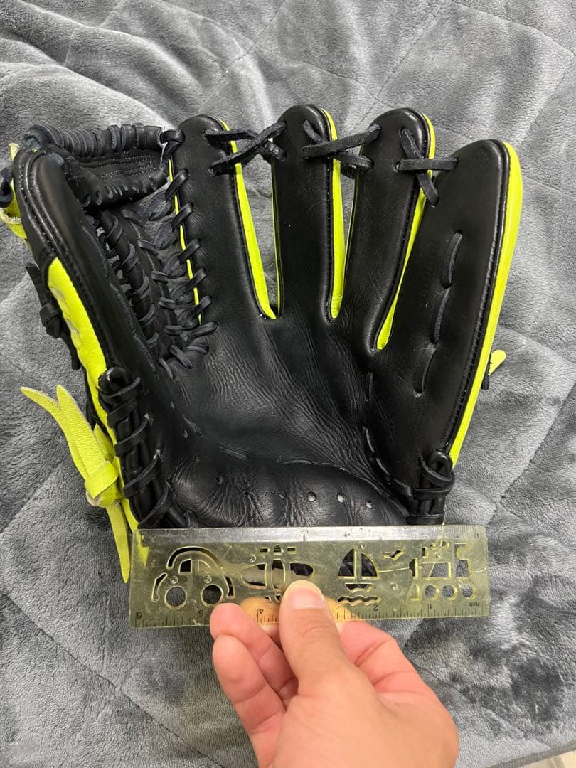 久保田スラッガーイエロー/ブラック、袋、手入れで使用していたオイル付き。