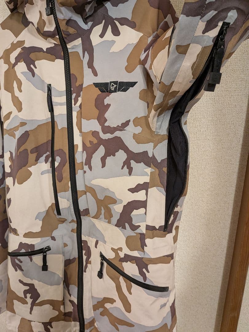 定価10万☆ノローナ NORRONA Tamok☆ゴアテックス　スノージャケット