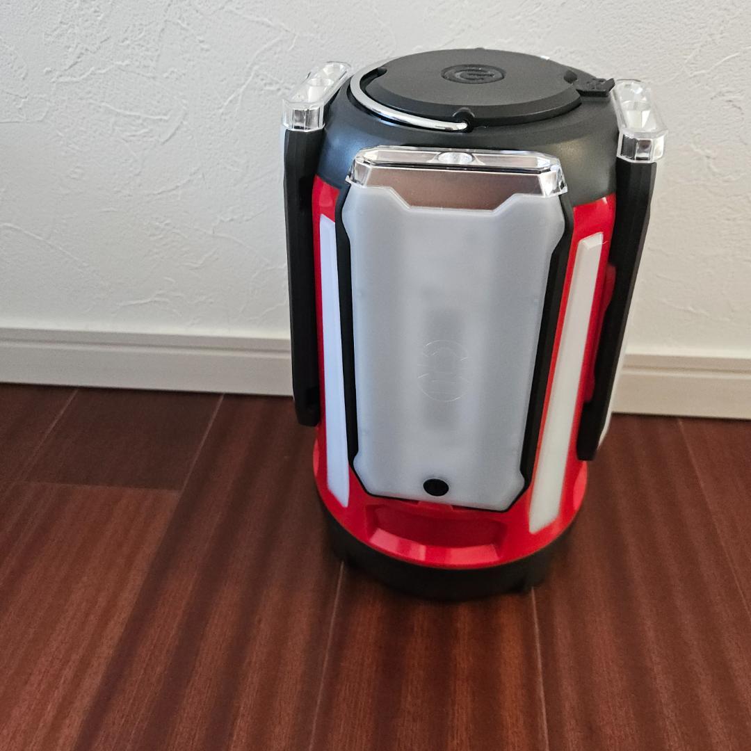 Coleman クアッドマルチパネルランタン