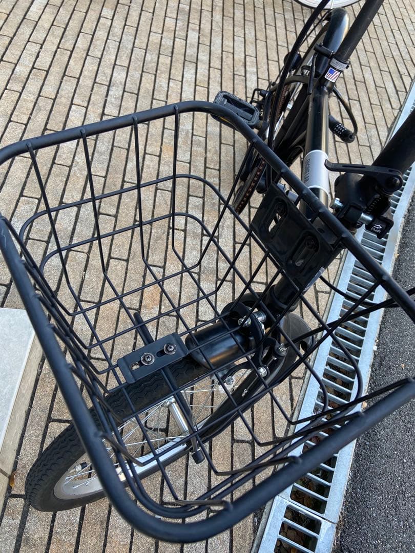 折りたたみ自転車 ブラック エンジンラボA 20インチ　6段変速　大阪