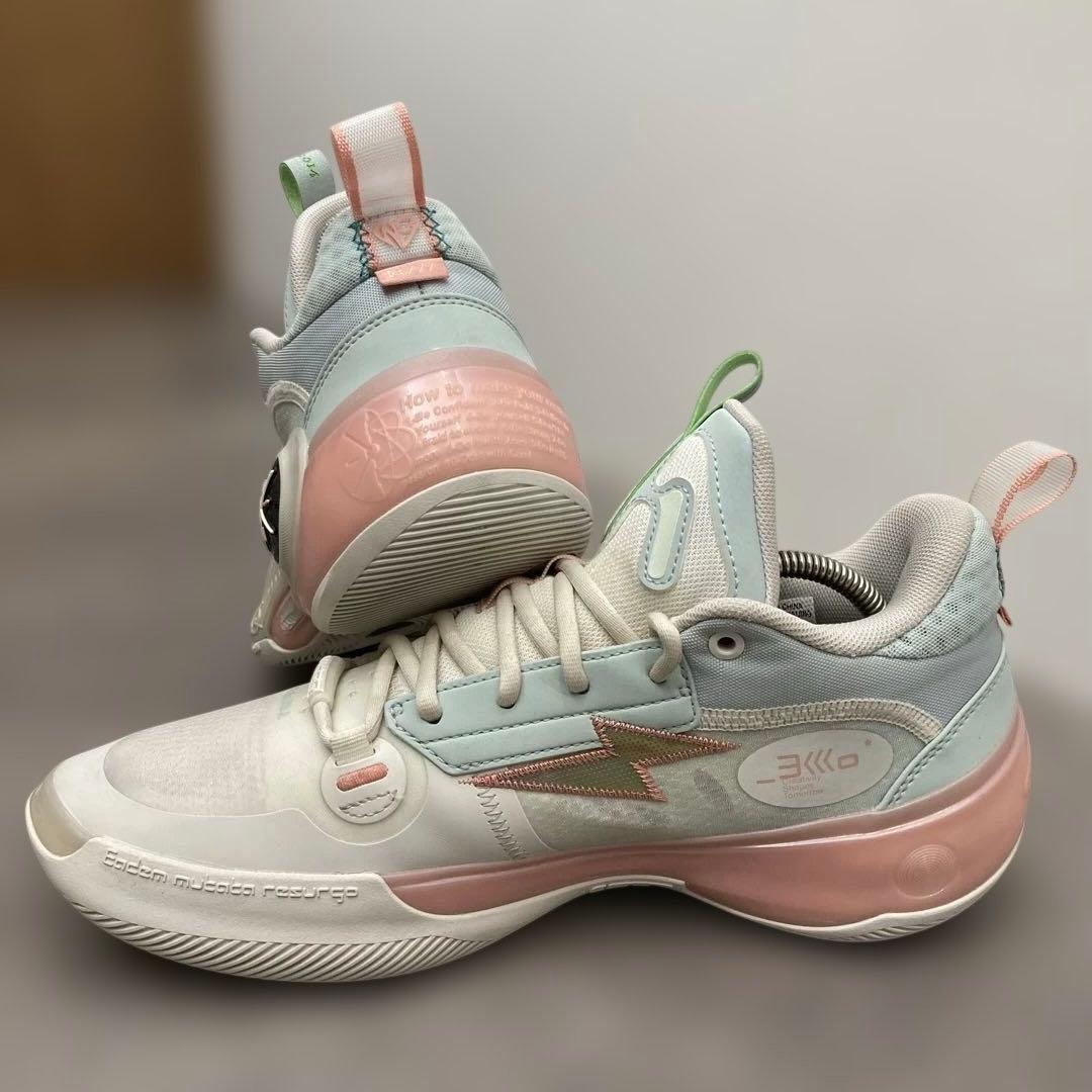 Way of Wade 10 low Valentine’s day US9