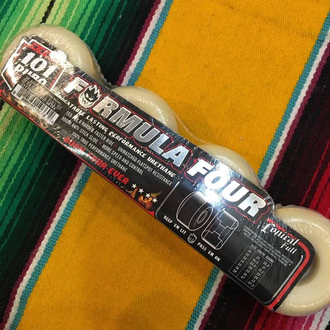 スピットファイヤー　スケートウィール  53mm