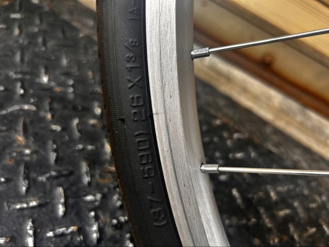 カゴ付き自転車APPLAUD 26インチ