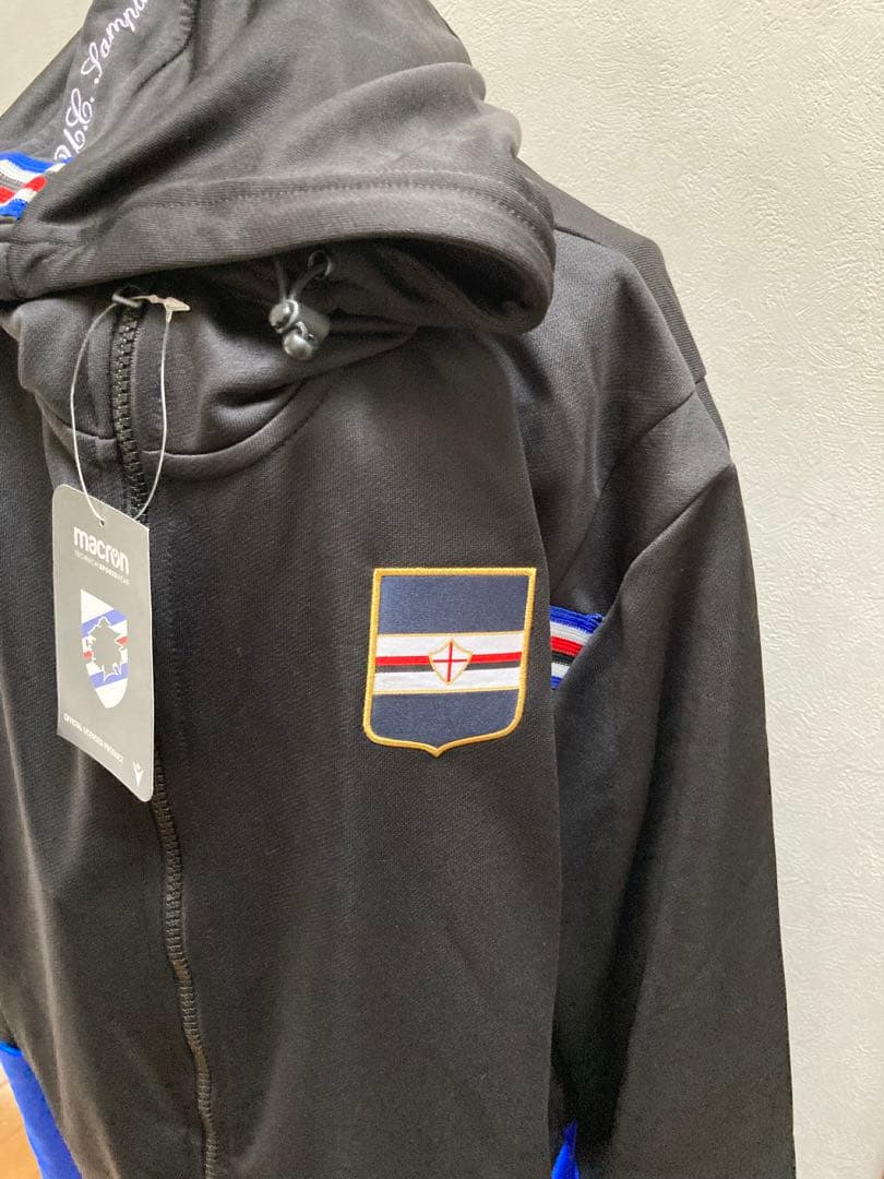macron U.C. Sampdoria ジャケット 新品タグ付き