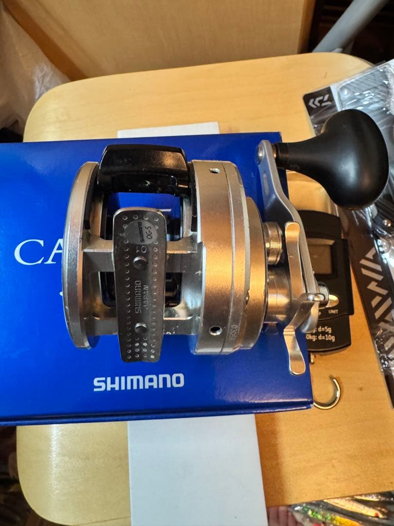 SHIMANO オシア カルカッタ 300HG ベイトリール