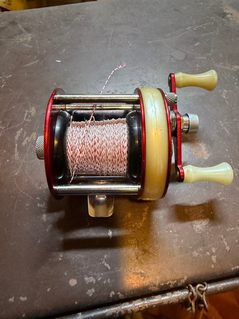 チ*ン様 ABU 1750A ダイレクトリール