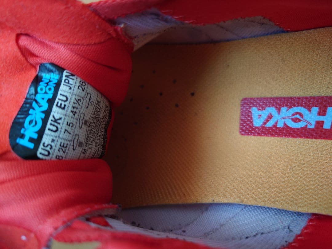 【美品】HOKA ランニングシューズ 　リンコン3 オレンジ系