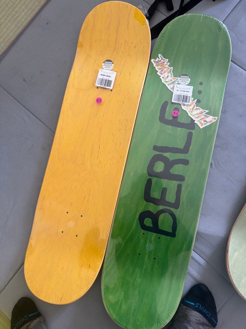 FUCKING AWESOME & BERLE スケートボードデッキ