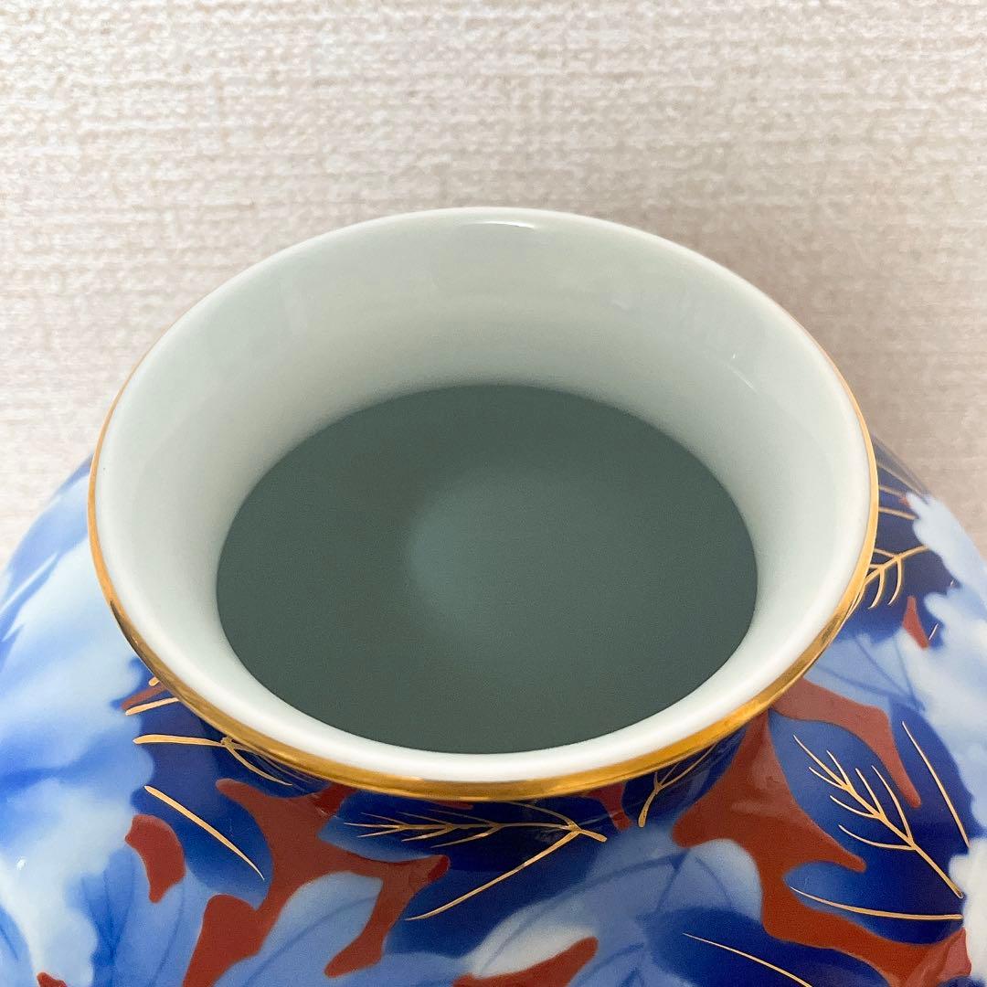 深川製磁 振牡丹外赤 花器　花瓶