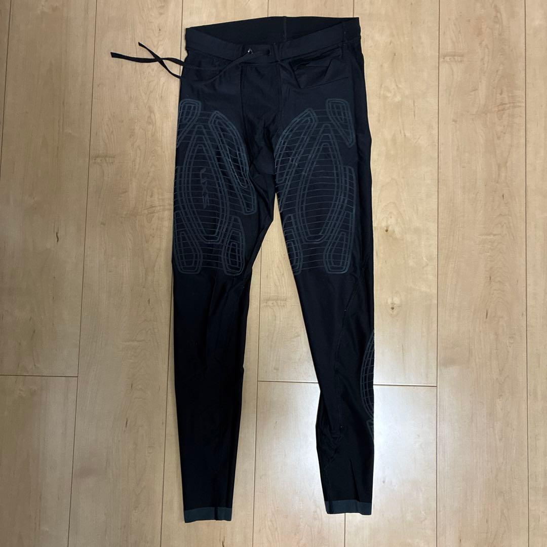 2XU/ランニング ロングタイツ Sサイズ MA3062bブラックxゴールド