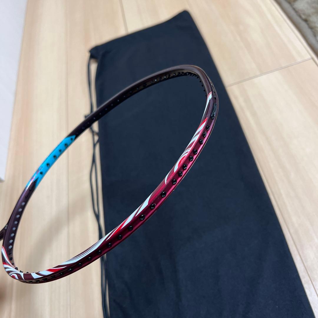 YONEX アストロクス100zz 4U6