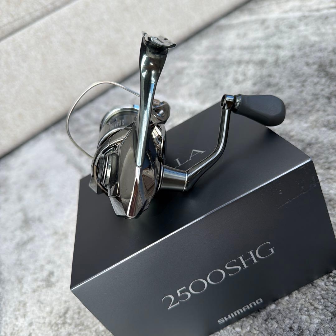 22 STELLA 2500SHG 美中古