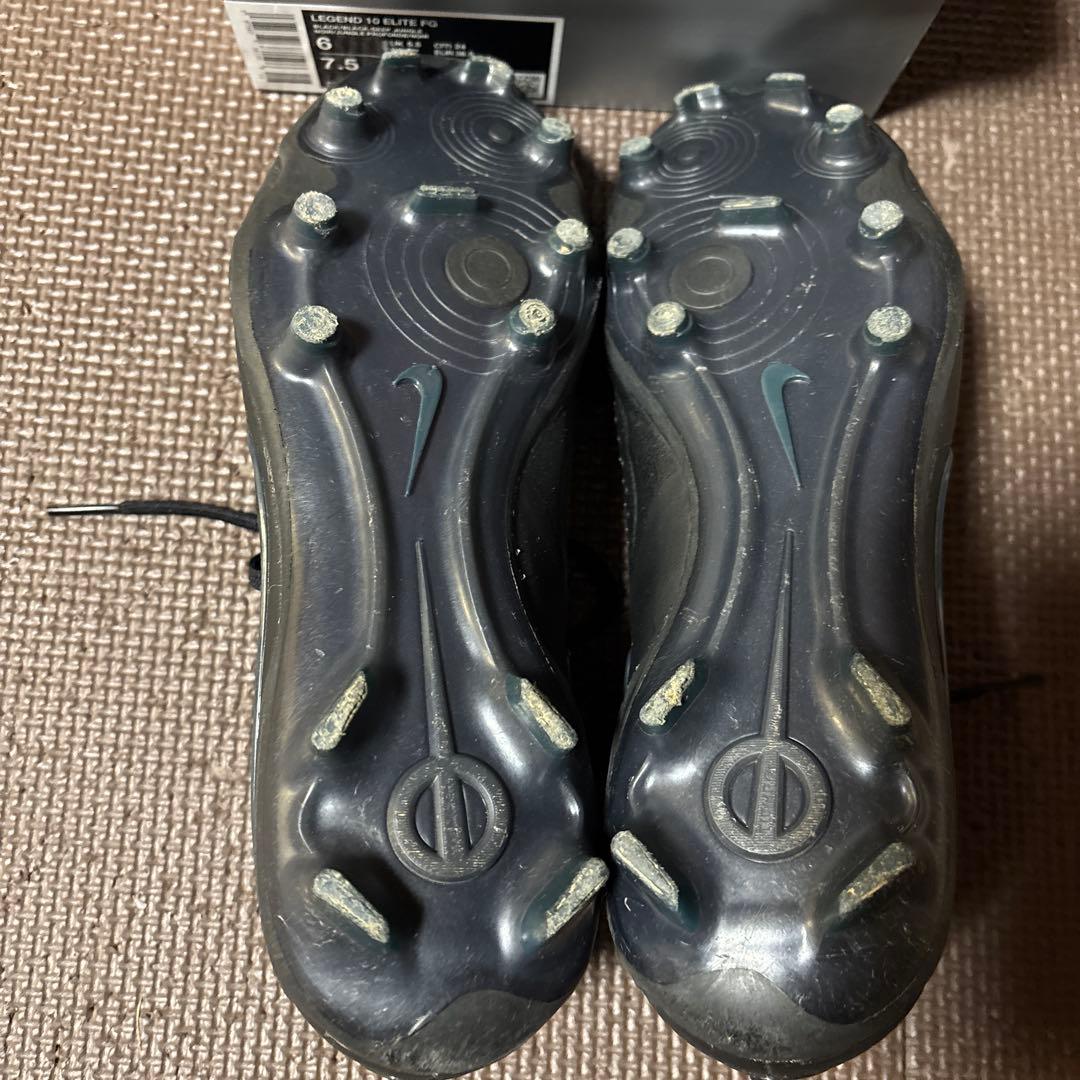 NIKE TIEMPO LEGEND 10 ELITE FG サッカーシューズ