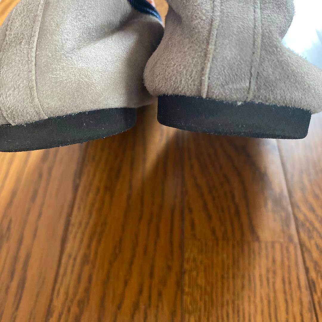 kurun グレー バレエシューズ リボン付き