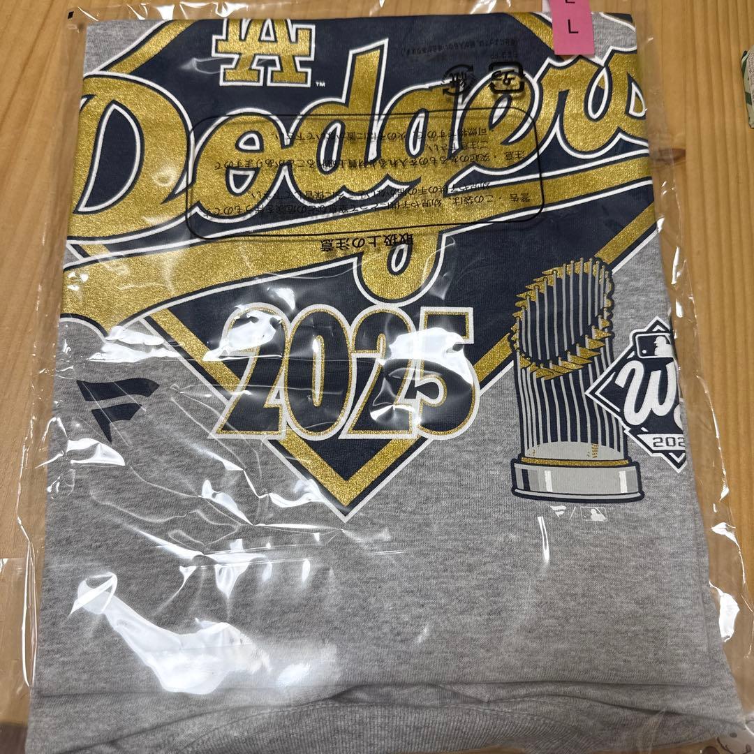 ロサンゼルス・ドジャース 2025年 ワールドシリーズTシャツ L