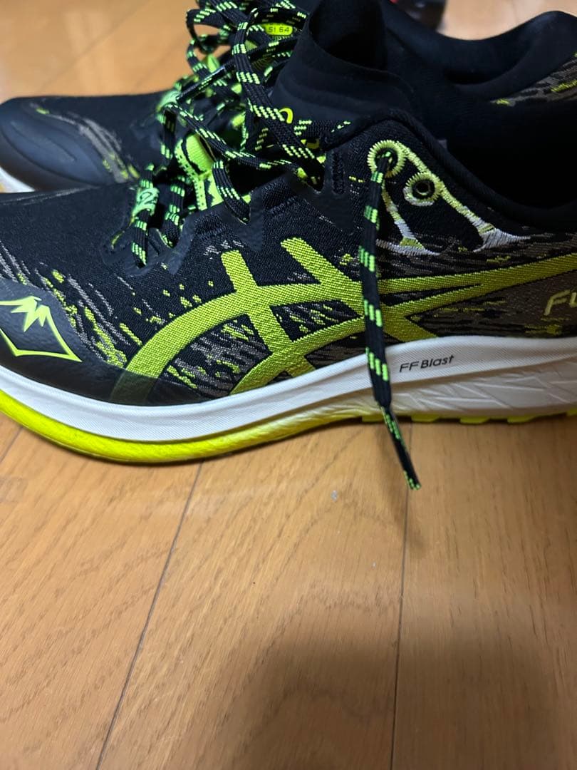 アシックストレイルランニング　フジライト5 26.5cm