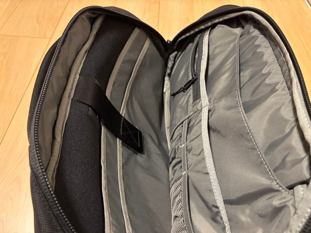 アクセサリー AER Travel Collection Travel Sling 2
