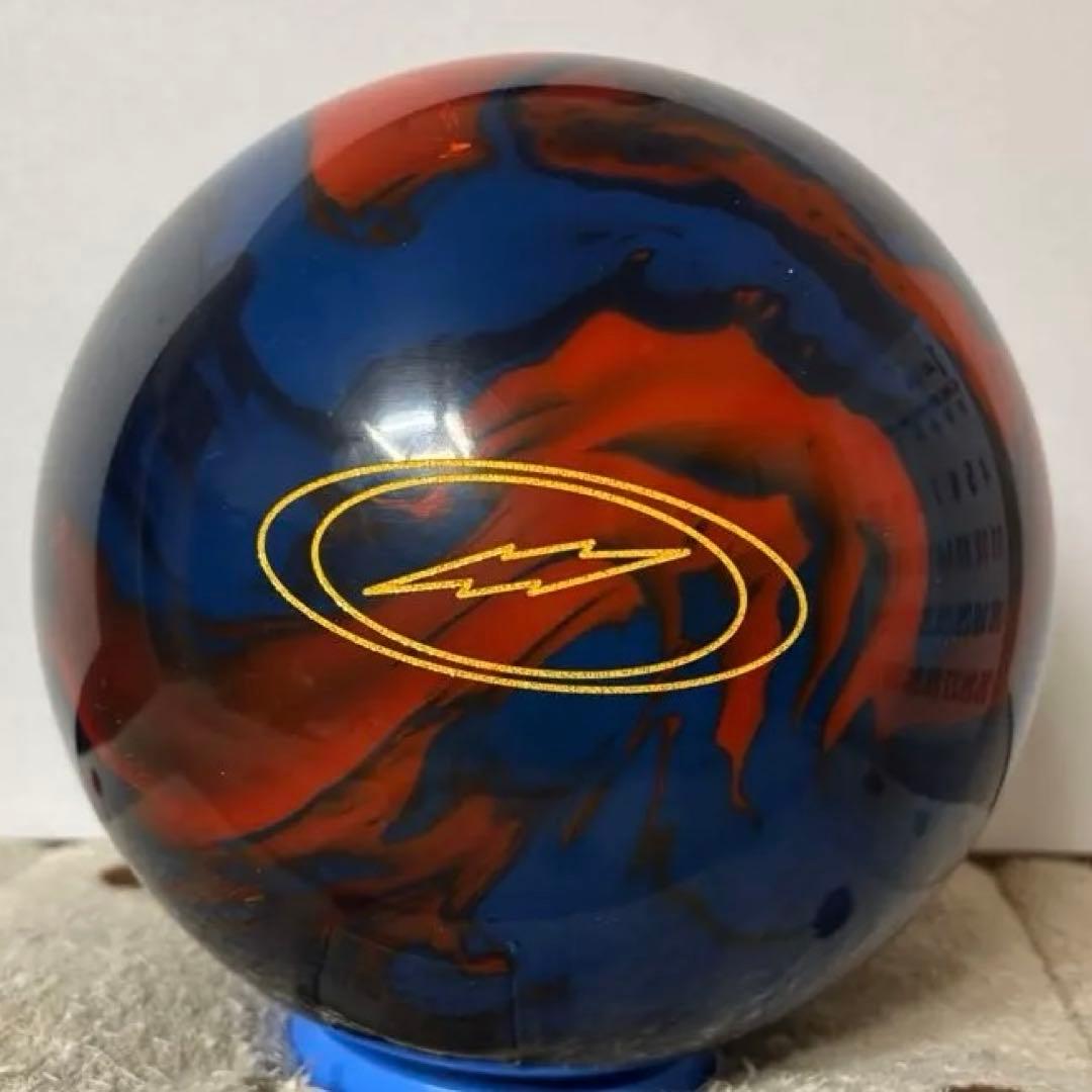 【新品】フィジックス　レイズ　ボウリングボール 15ポンド2オンス