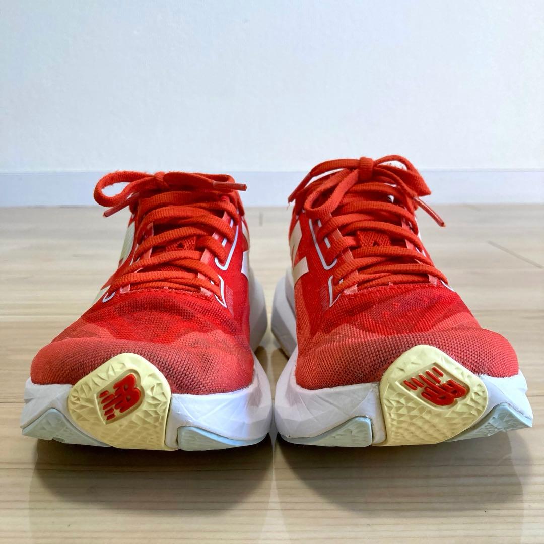 ✨軽量／厚底✨NEWBALANCE FuelCell Rebel v4