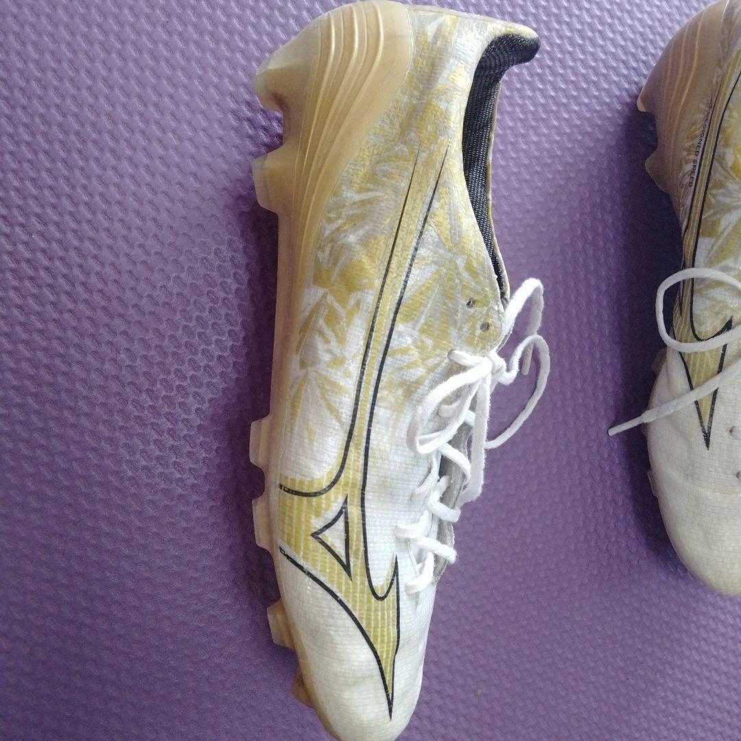 【美品】ミズノ アルファ PRO 25.0 センチ サッカー スパイク