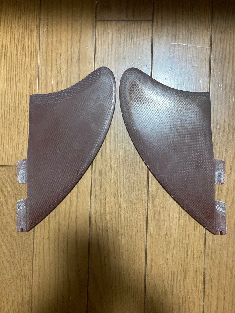 FCS レトロキールフィンセット ケース付き