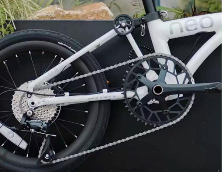 【新品】JAVA NEO 16インチ 349折り畳み自転車 9速 油圧ディスク
