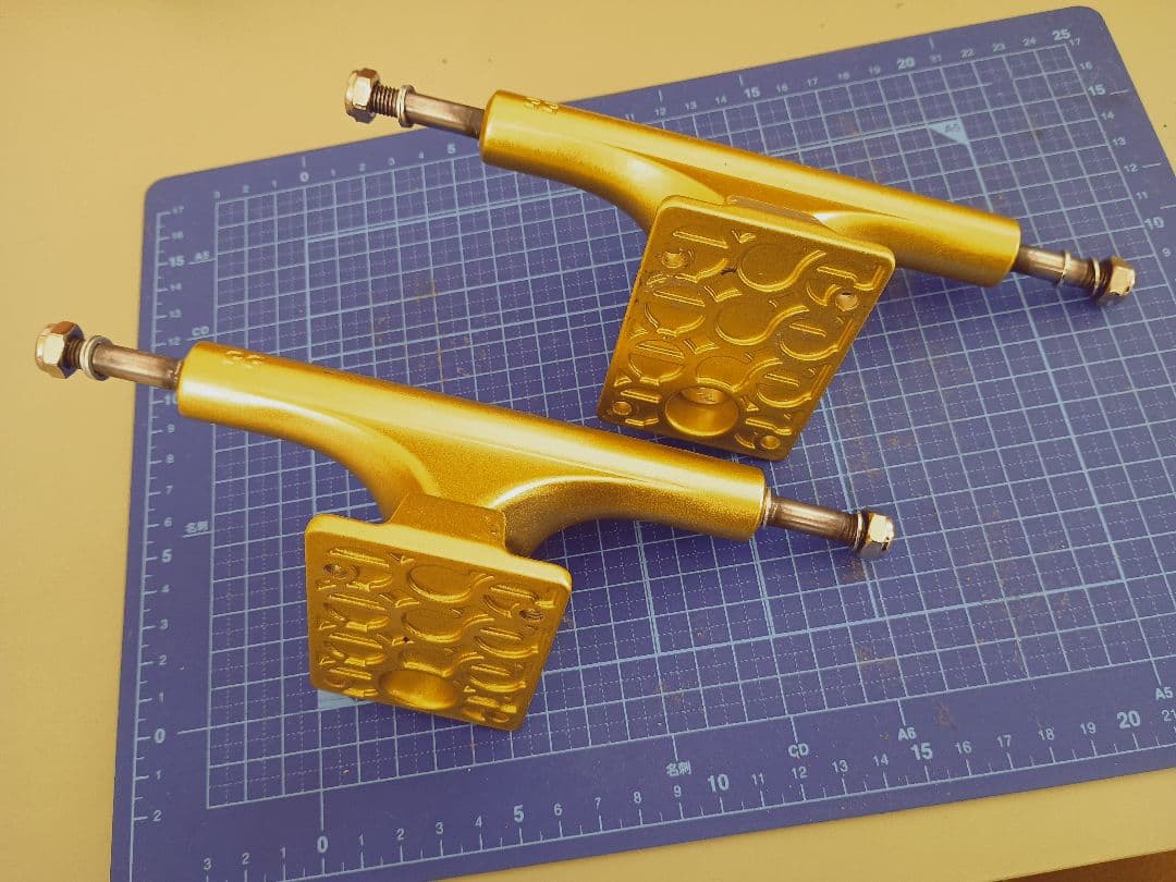 エーストラック55 ゴールド　AF1 ace truck gold
