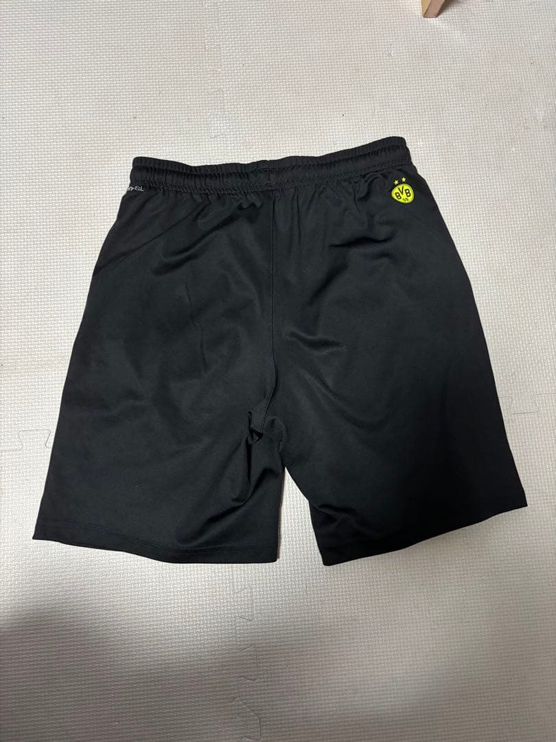 プーマ　ボルシアドルトムントBVB サッカーセットアップ　ハーフジップ　Sサイズ