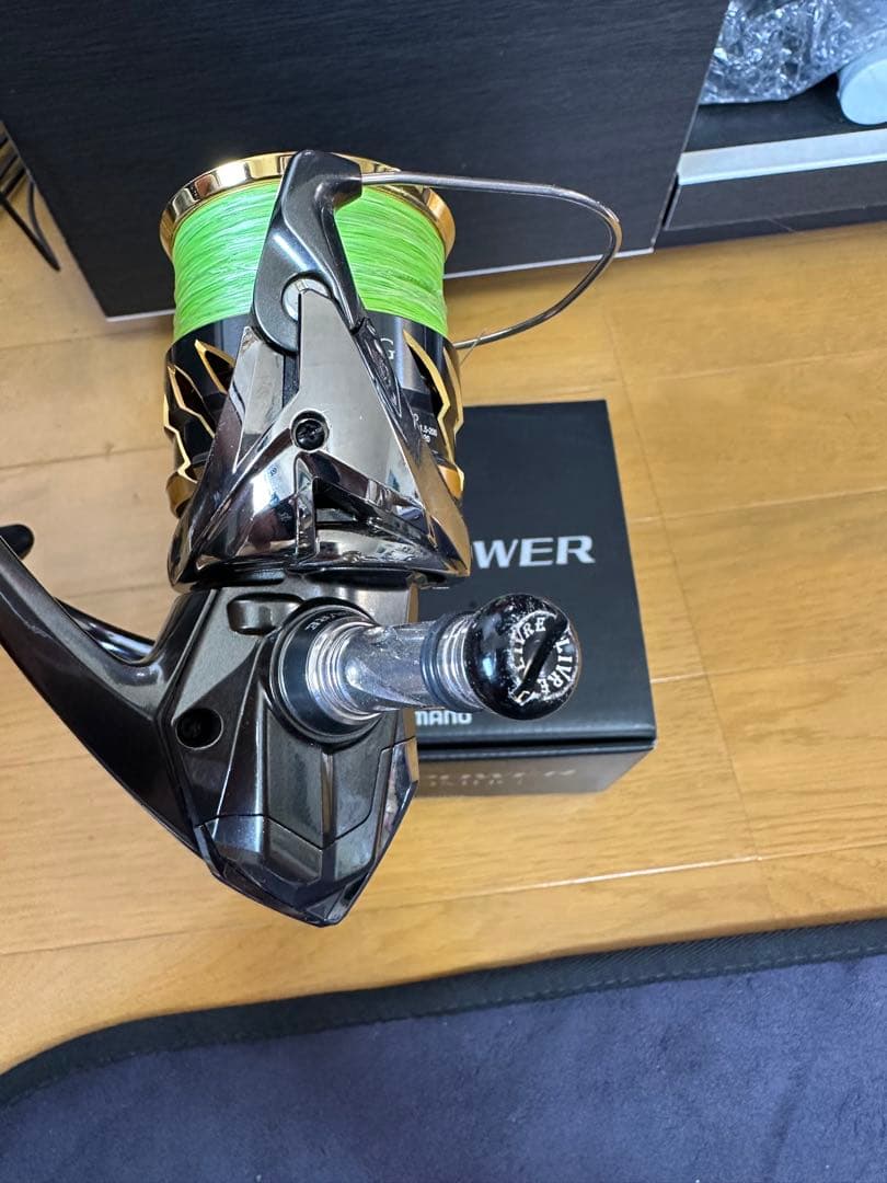 SHIMANO TWIN POWER 4000MHGスピニングリール
