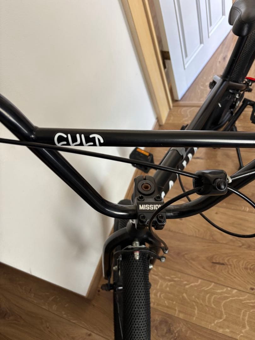 cult x vans コラボbox