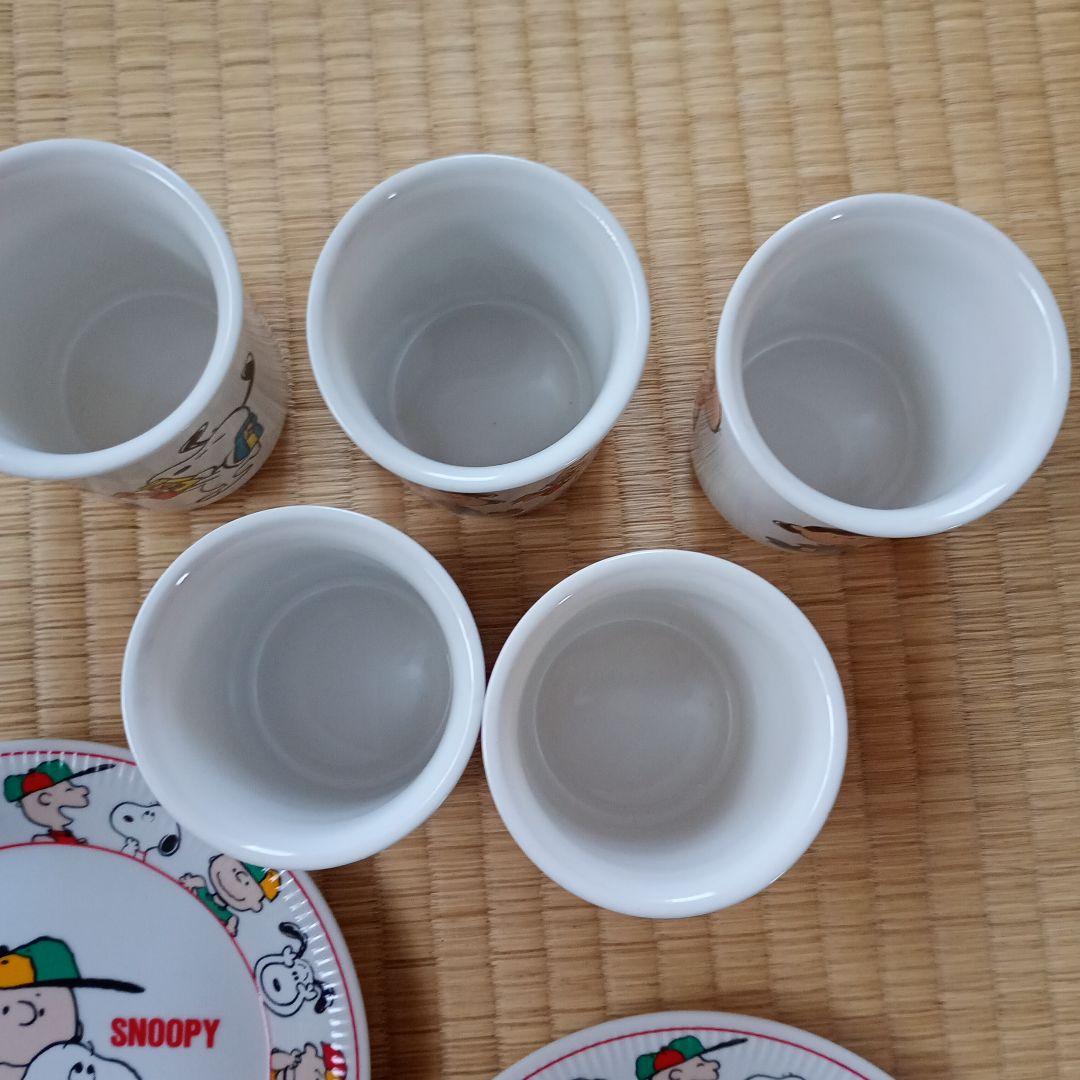 サンリオ　スヌーピー 　マグカップ　湯呑み　お皿、コレクター向け食器セット