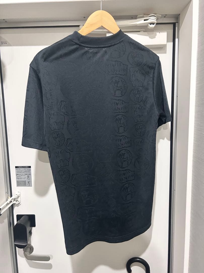 Palace 黒 シャツ Sサイズ