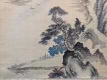 【真作】掛軸　山水図　文人画風　墨彩山水　唐絵風の細密描写　合箱入　S87
